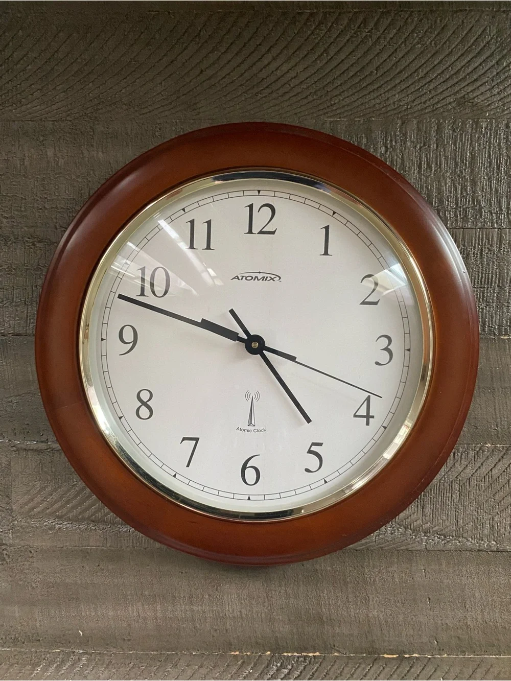 Vintage Atomix 12” Atomic Radio Controlled Wooden Wall Clock Tested/WORKS Decor